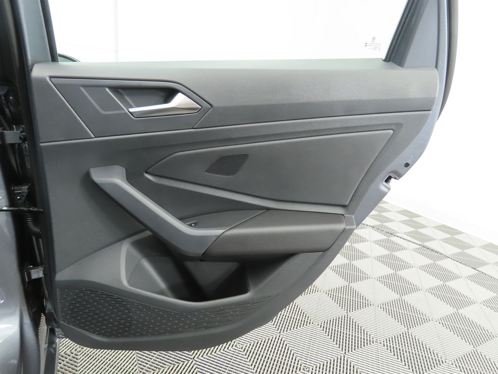 Thumbnail: 2025 Volkswagen Jetta - 28