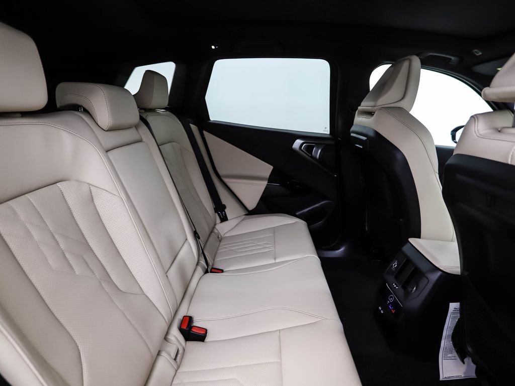 Thumbnail: 2026 BMW X3 - 27