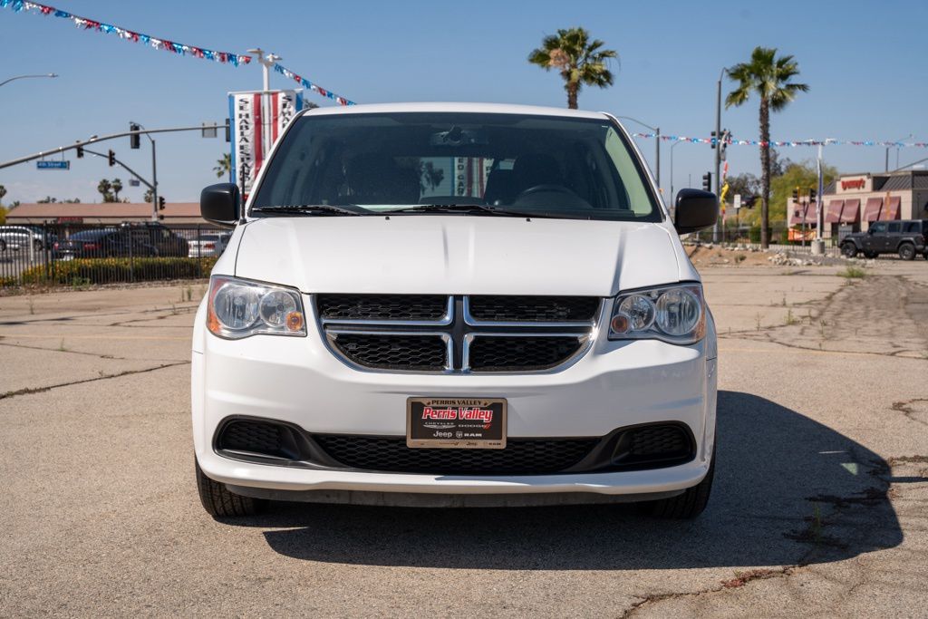 Used 2018 Dodge Grand Caravan SE with VIN 2C4RDGBG7JR232469 for sale in Perris, CA