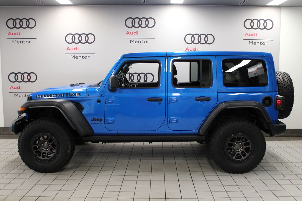 Thumbnail: 2022 Jeep Wrangler - 3