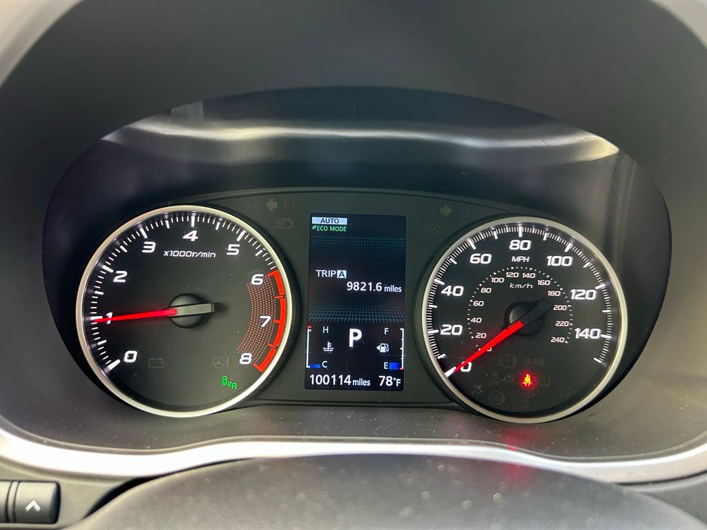 Thumbnail: 2019 Mitsubishi Eclipse Cross - 21