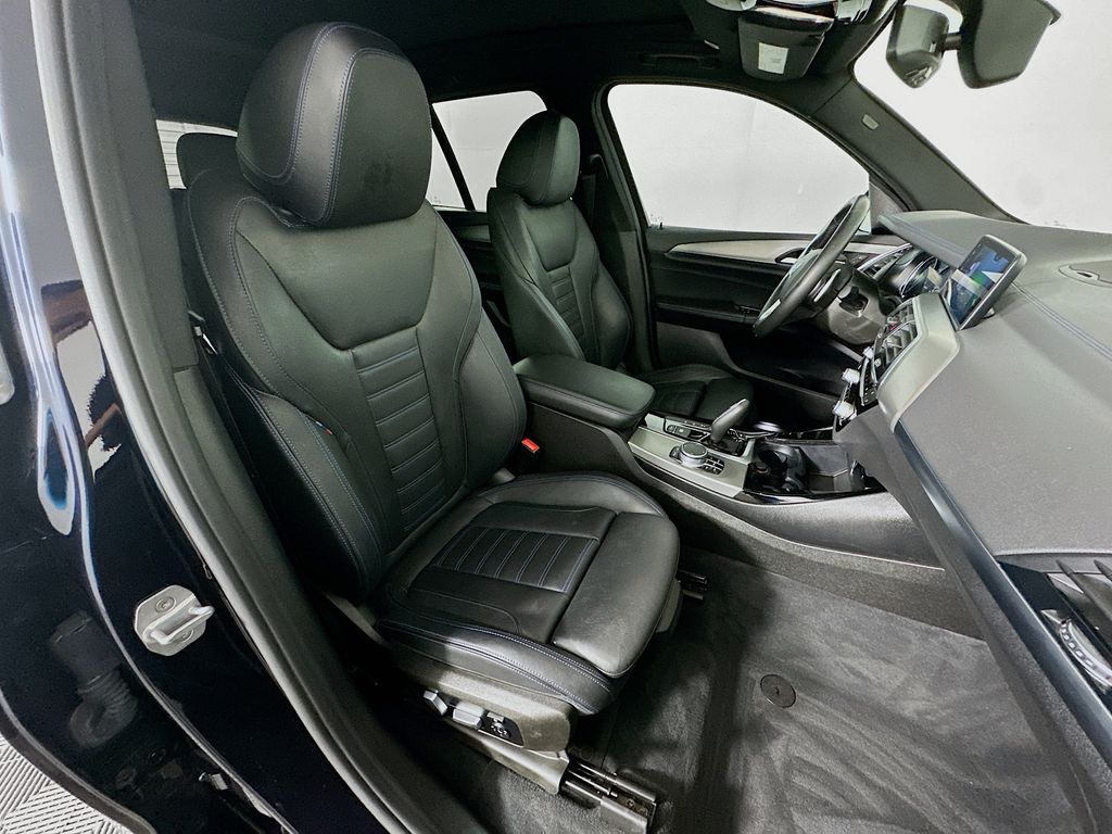 Thumbnail: 2018 BMW X3 - 29