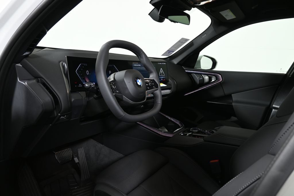 Thumbnail: 2026 BMW X3 - 15