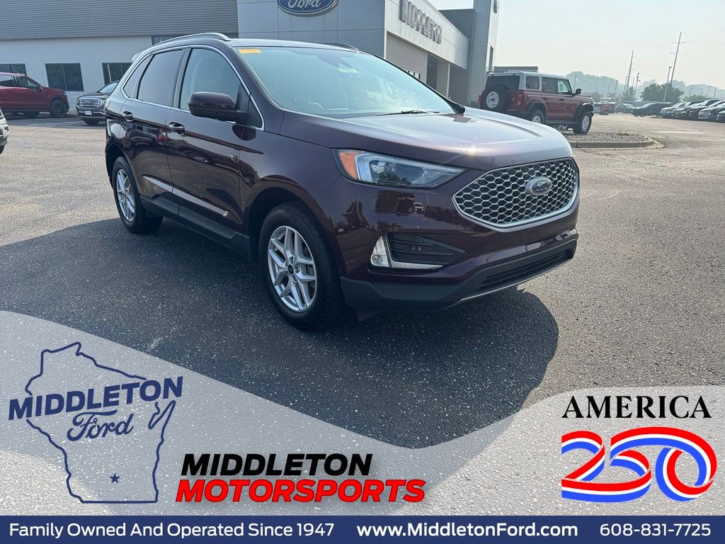 Red (Burgundy Velvet Metallic Tinted Clearcoat) 2024 Ford Edge SUV / Crossover All-Wheel Drive 8-Speed Automatic