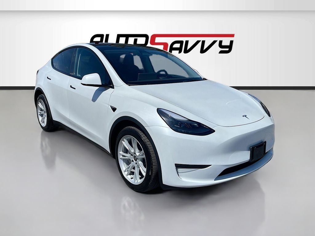 2023 Tesla Model Y Long Range Dual Motor All-Wheel Drive's photo