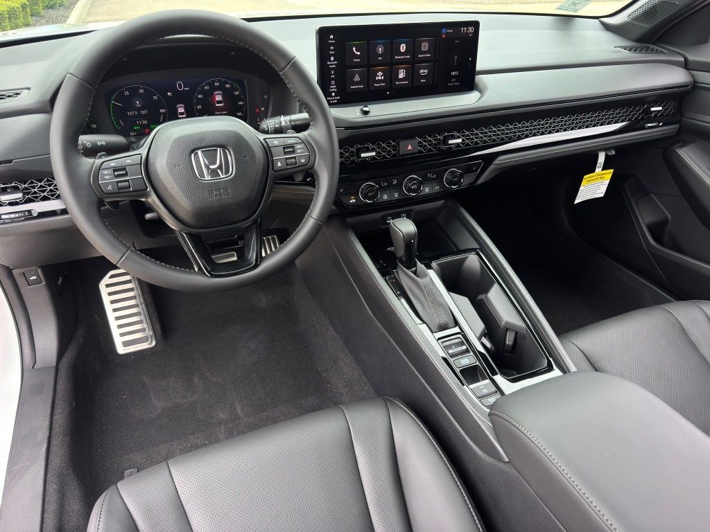 2026 Honda Accord Hybrid Sport-L  at Community Honda