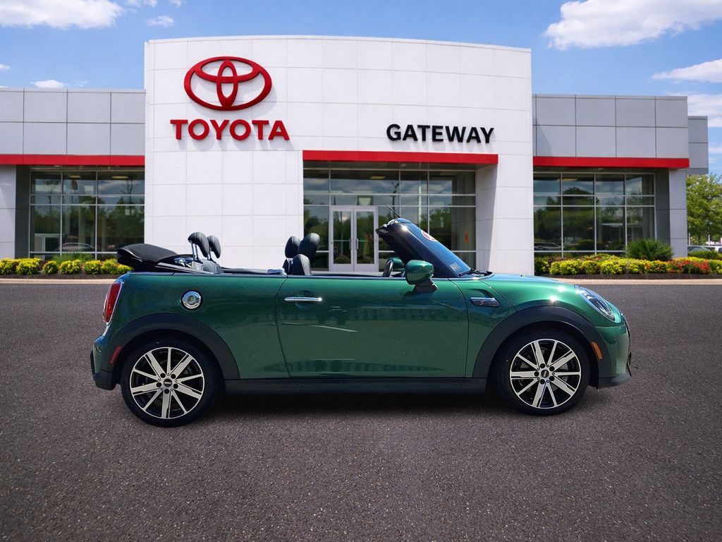 Thumbnail: 2024 MINI Cooper - 4