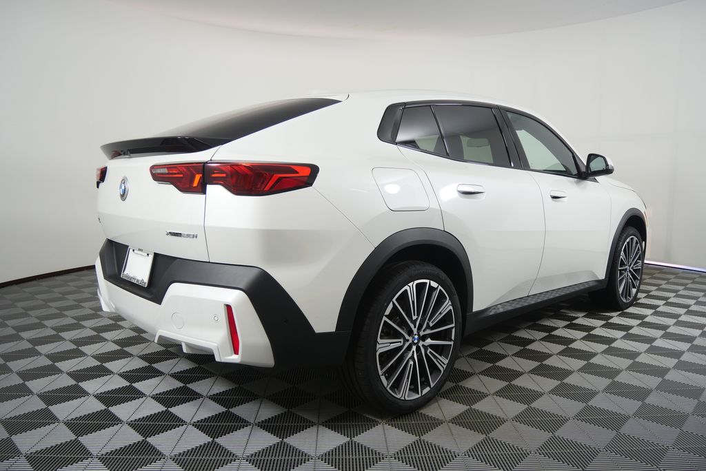 Thumbnail: 2026 BMW X2 - 3