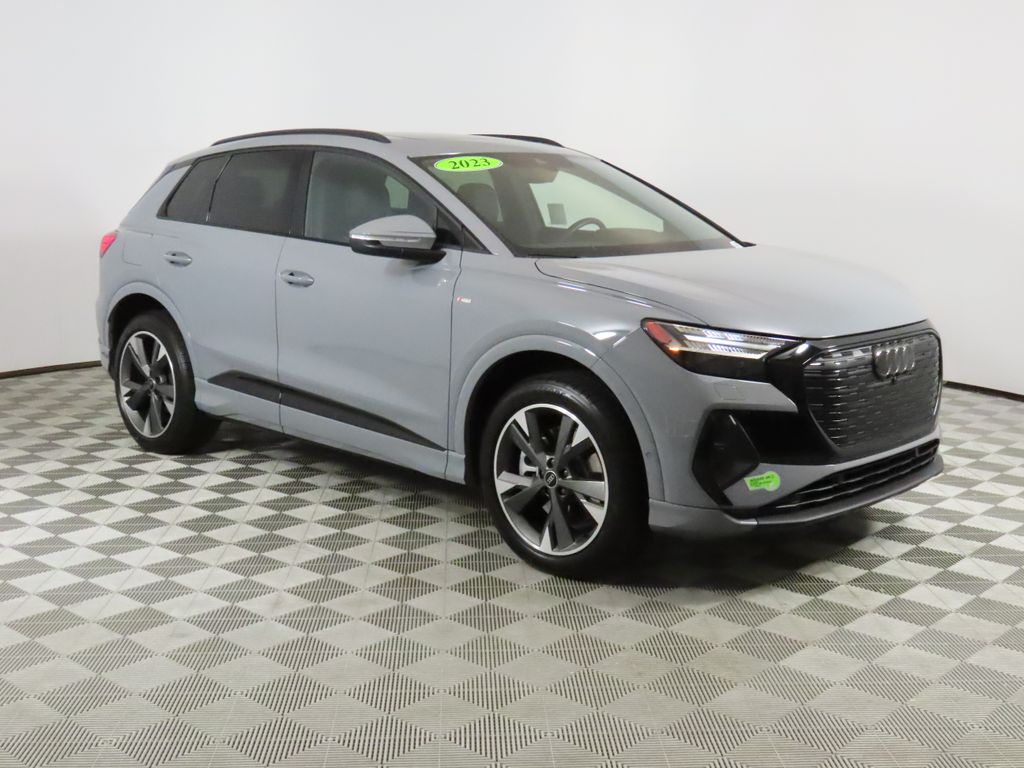 Thumbnail: 2023 Audi Q4 e-tron - 7