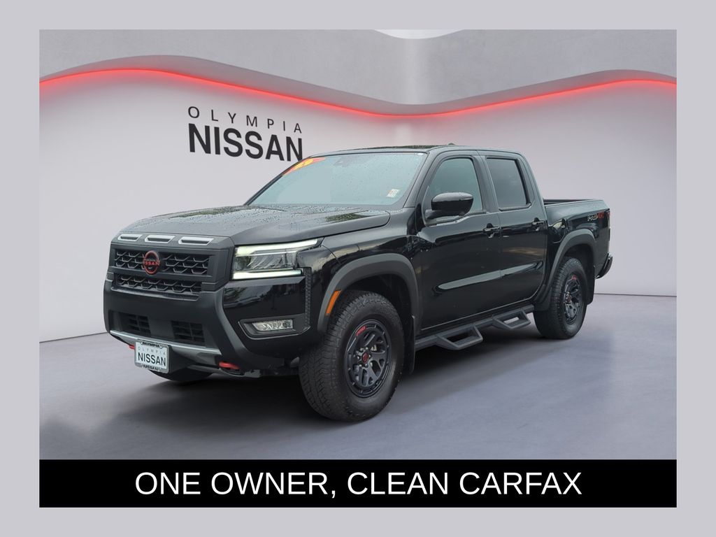 2025 Nissan Frontier PRO-4X Crew Cab 4WD