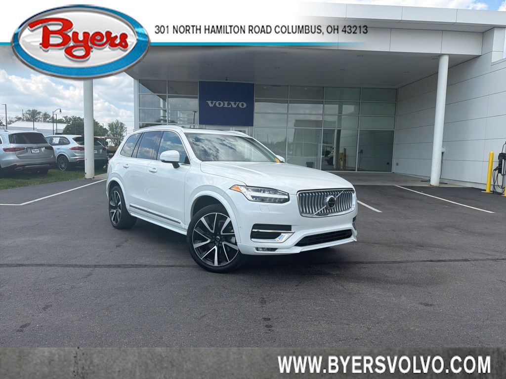 2024 Volvo XC90 B5 Plus Bright Theme AWD