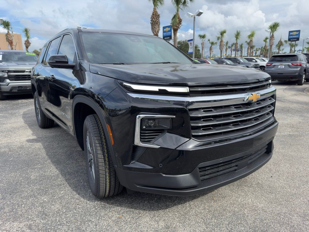 2024 Chevrolet Traverse LT 10