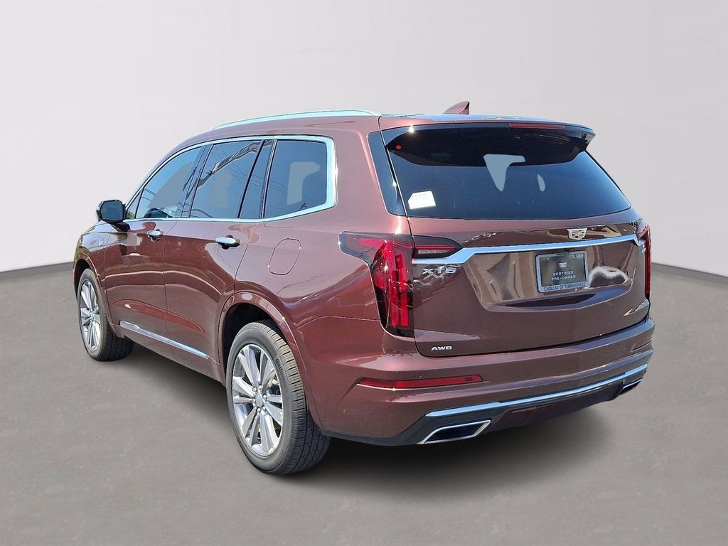 Thumbnail: 2022 Cadillac XT6 - 4