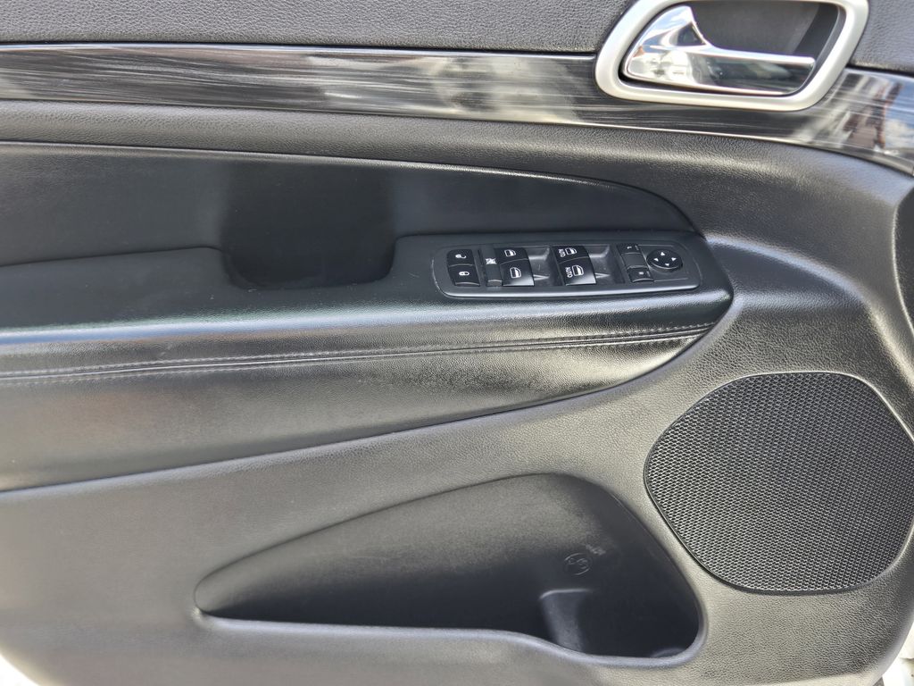 2019 Jeep Grand Cherokee Altitude White at Autostrade