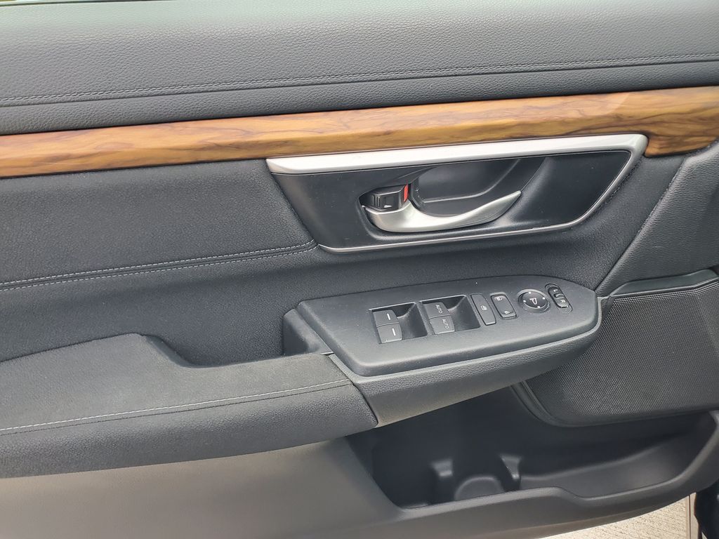 2018 Honda CR-V - $14,888