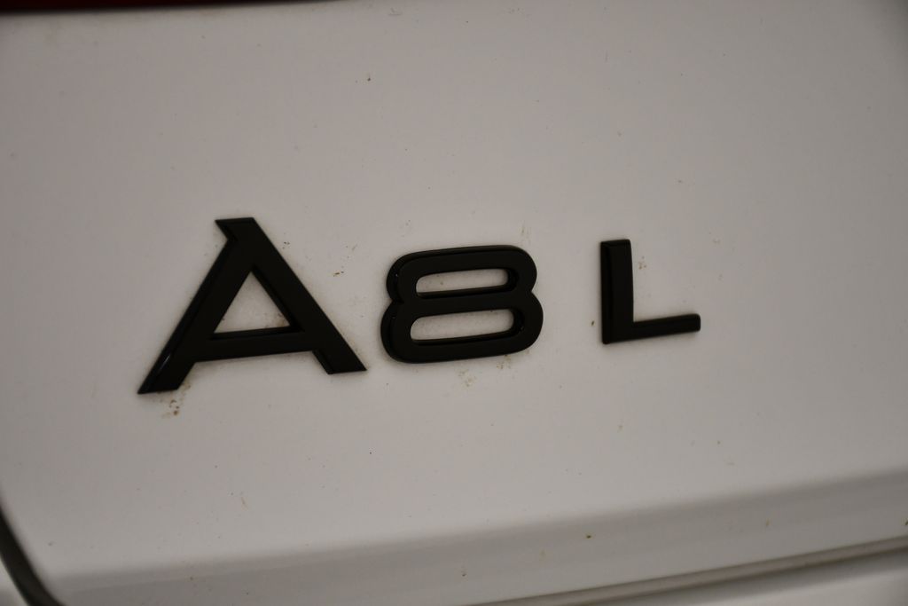 Thumbnail: 2024 Audi A8 - 9