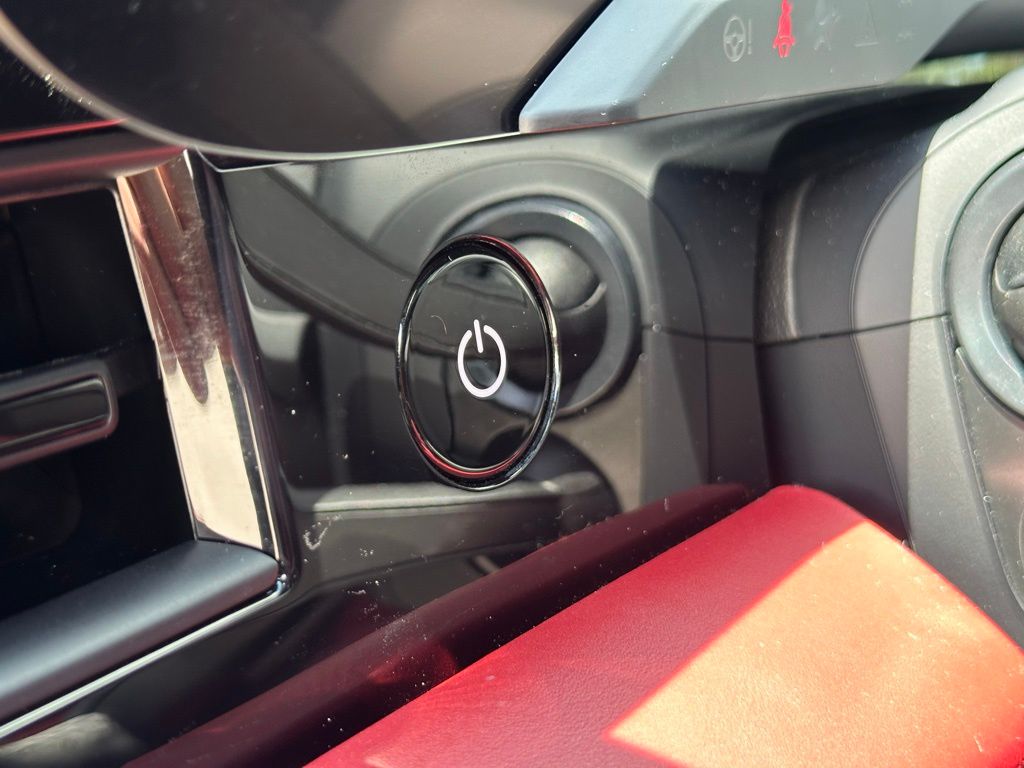 Thumbnail: 2024 Porsche Taycan - 27