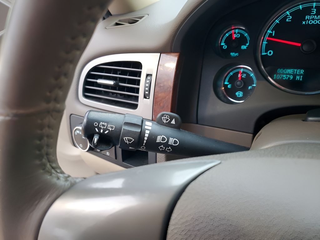 Used Car 2013 Chevrolet Tahoe  Lt For Sale Under $15,000 In Austin, Texas