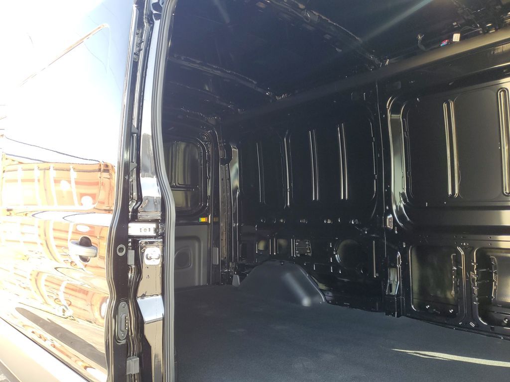 New 2026  Ford Base image 16