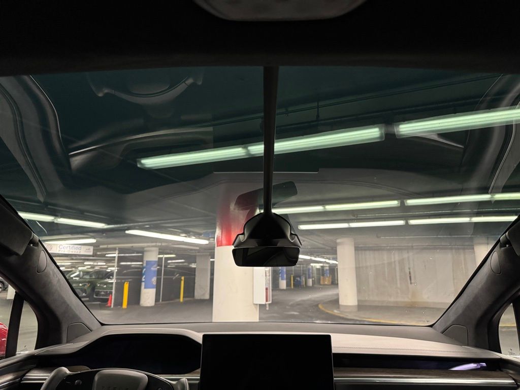 2022 Tesla Model X photo 5