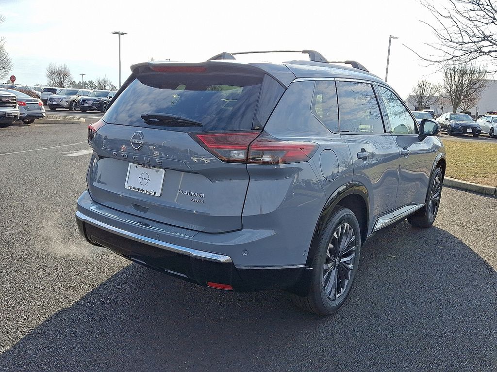 2025 Nissan Rogue Platinum 4