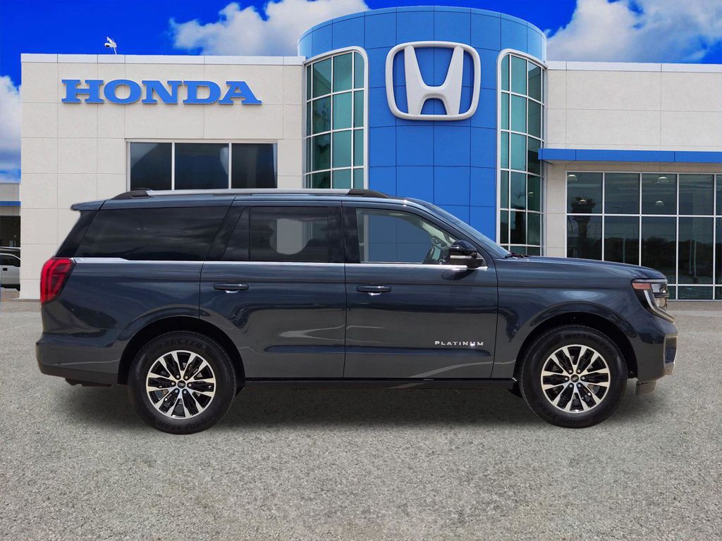Used 2025 Ford Expedition SUV