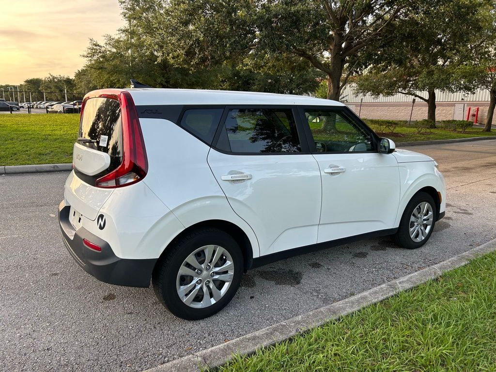 Thumbnail: 2022 Kia Soul - 5