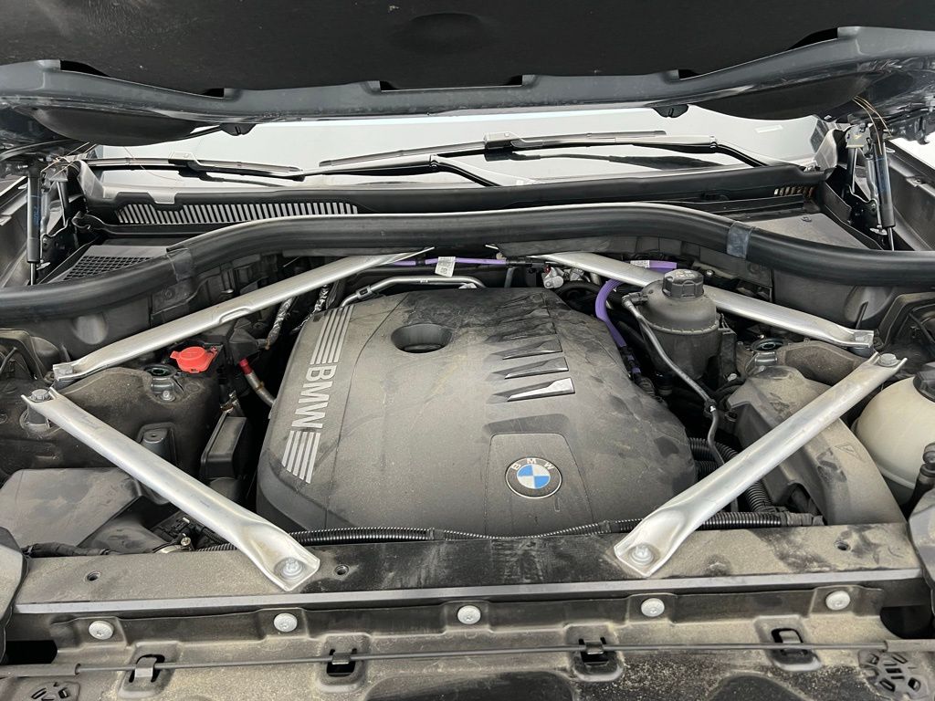 Thumbnail: 2023 BMW X7 - 6