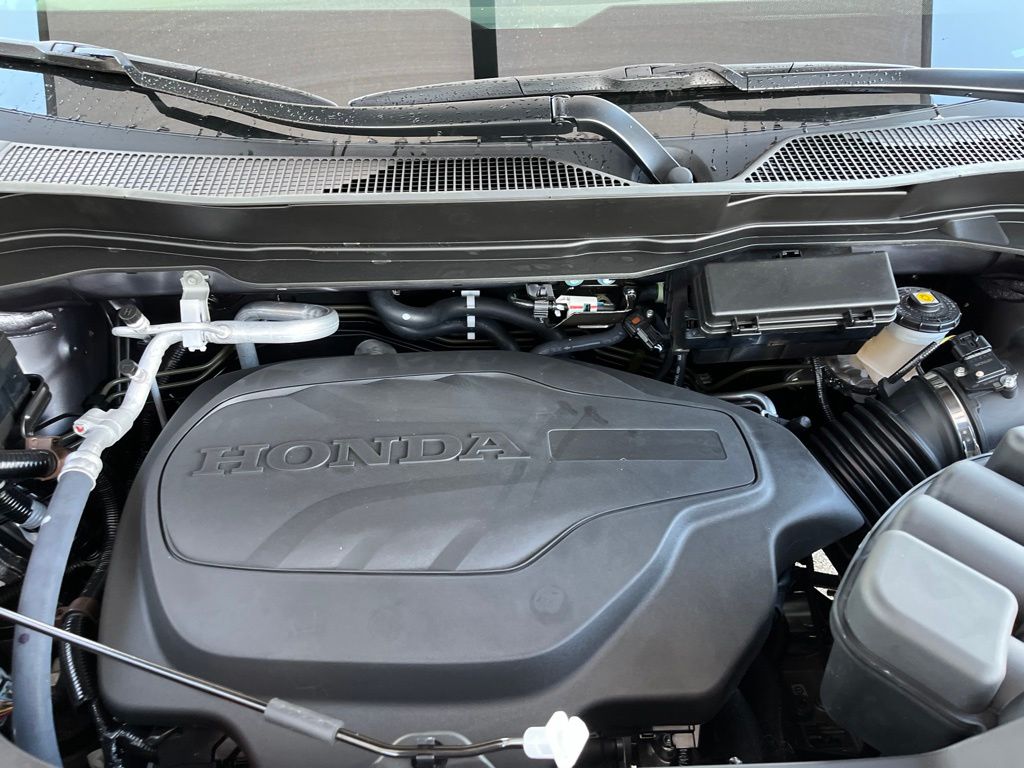 Thumbnail: 2026 Honda Ridgeline - 8