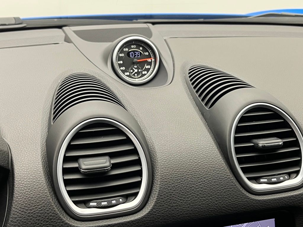 Thumbnail: 2023 Porsche 718 Cayman - 27