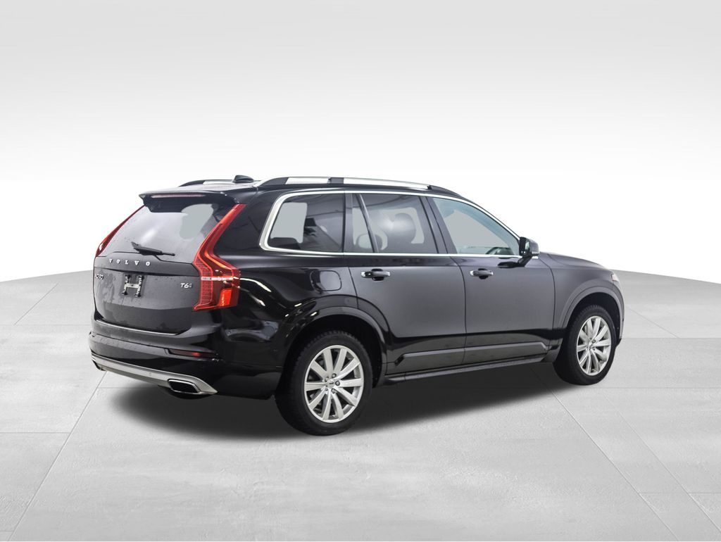 2018 Volvo XC90 T6 Momentum 5