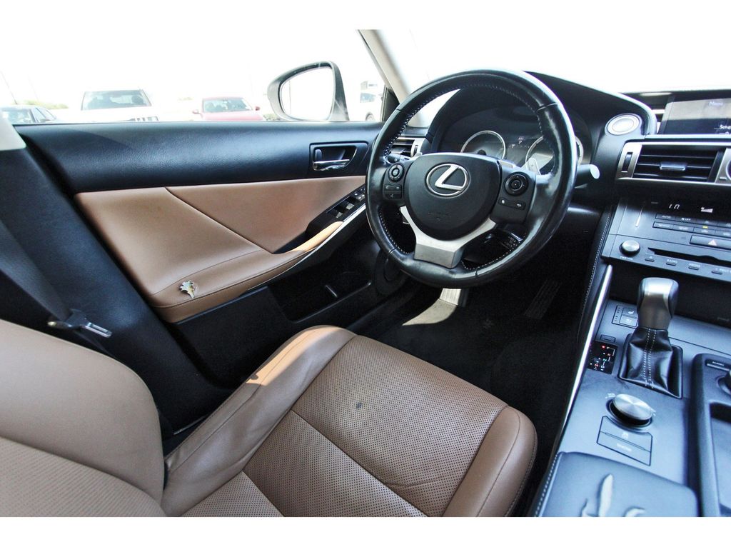 Used 2016 Lexus IS Sedan