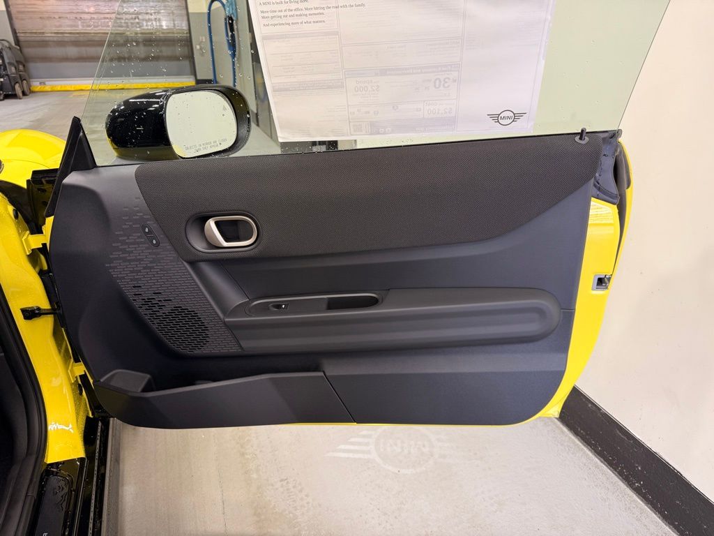 Thumbnail: 2026 MINI Cooper - 21