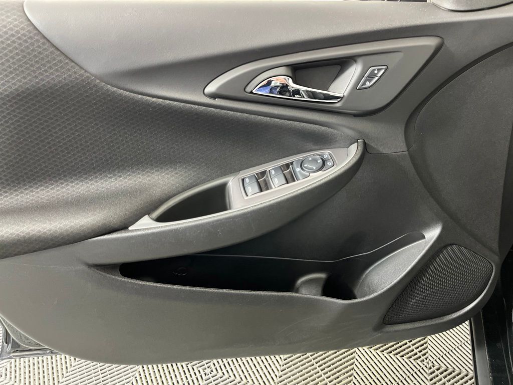 Thumbnail: 2025 Chevrolet Malibu - 28