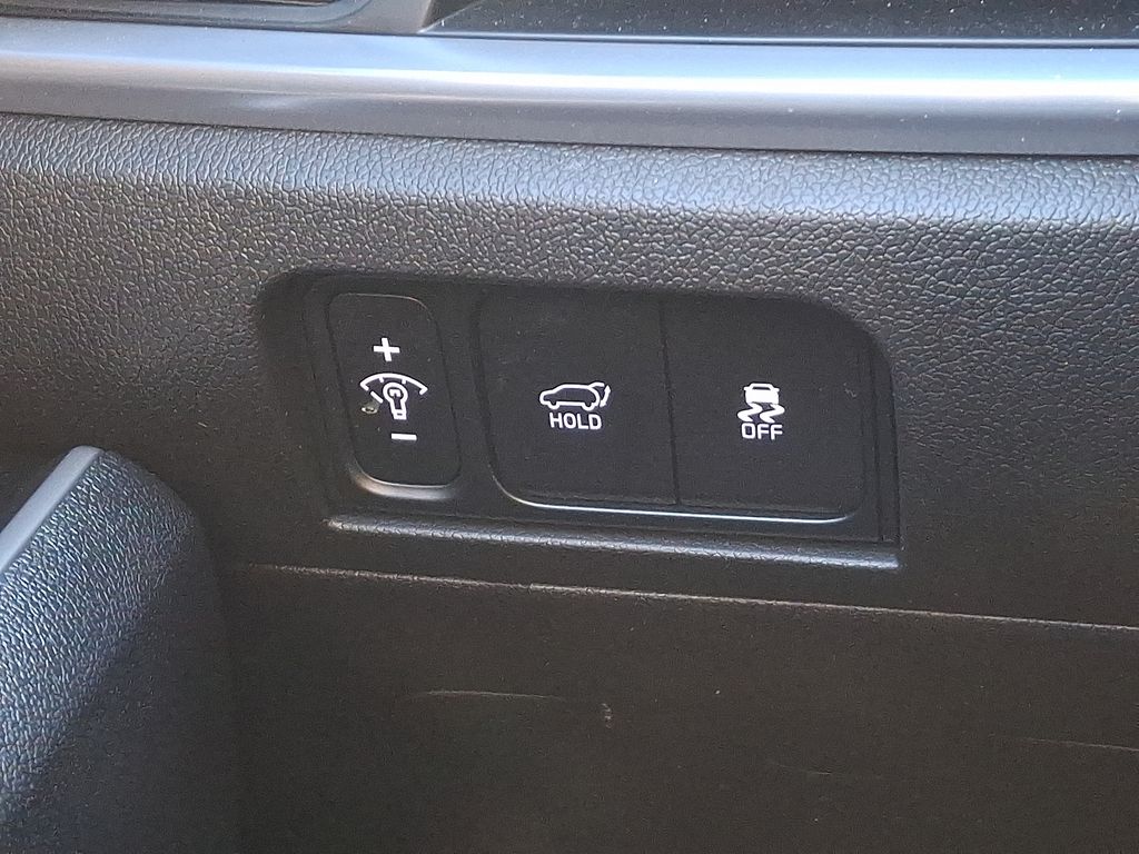 Thumbnail: 2024 Kia Sorento - 27