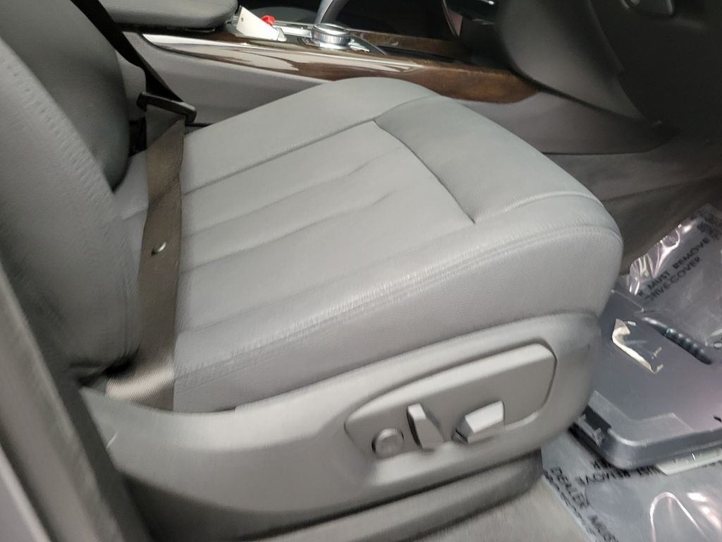 Thumbnail: 2017 BMW X5 - 13