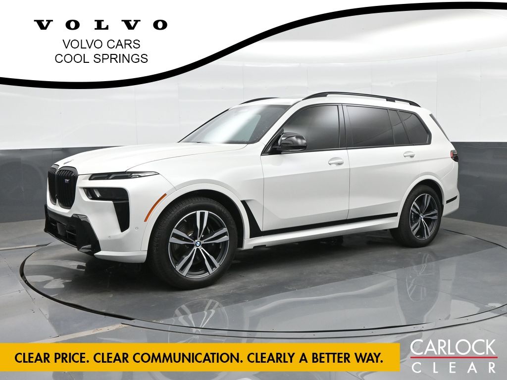  2023 BMW X7 M60i AWD   