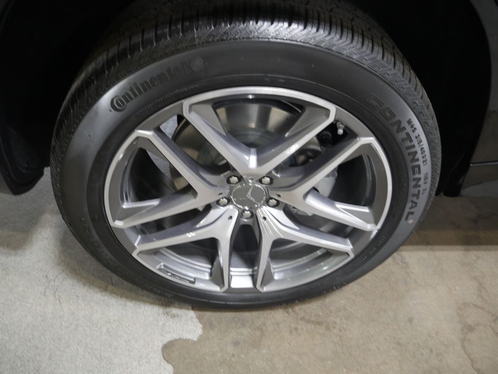 Thumbnail: 2026 Mercedes-Benz GLE - 14