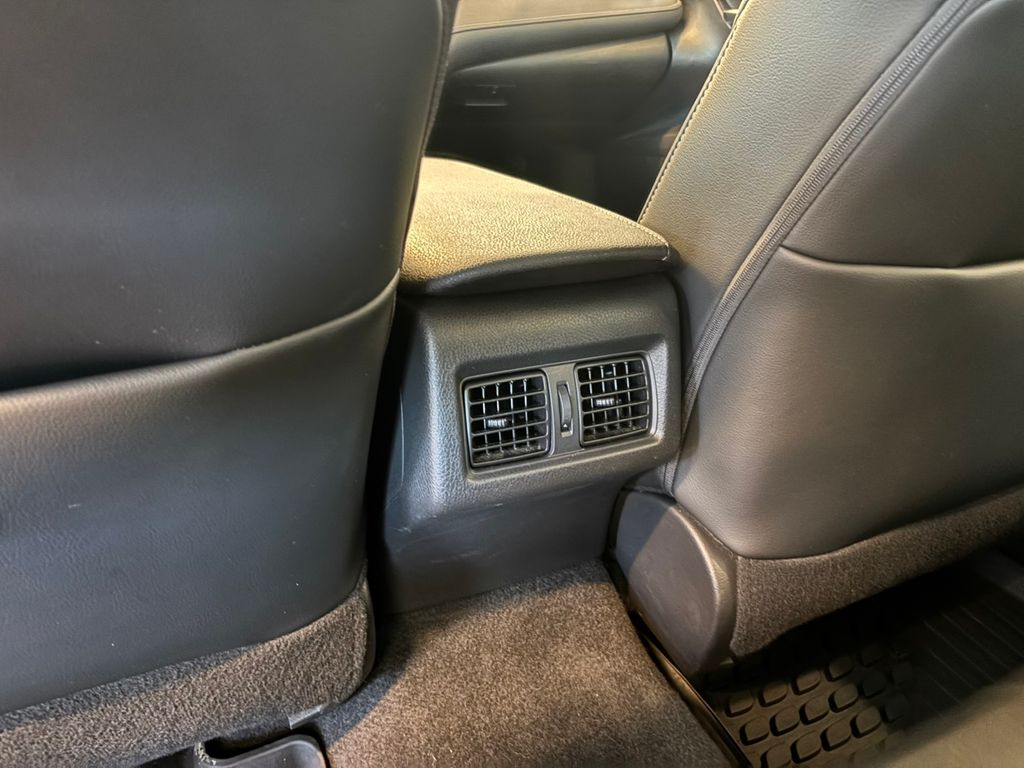 2021 Toyota Camry Hybrid XSE