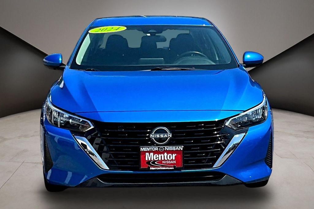 Photo 2 of 2024 Nissan Sentra SV
