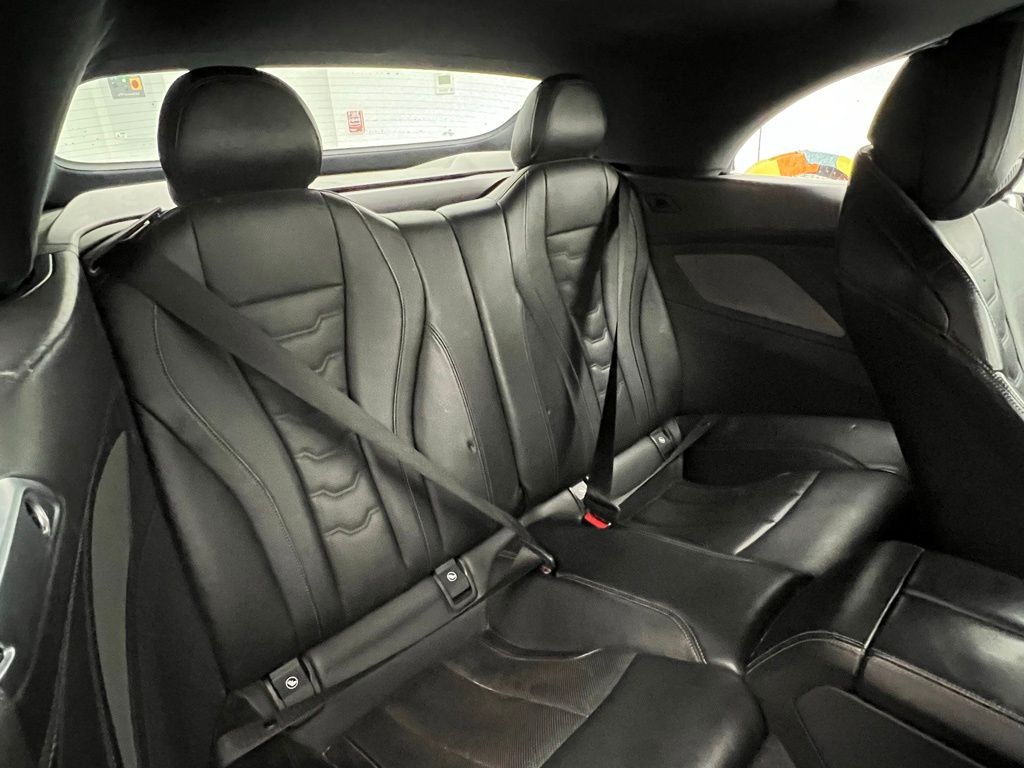 Thumbnail: 2023 BMW 8 Series - 13