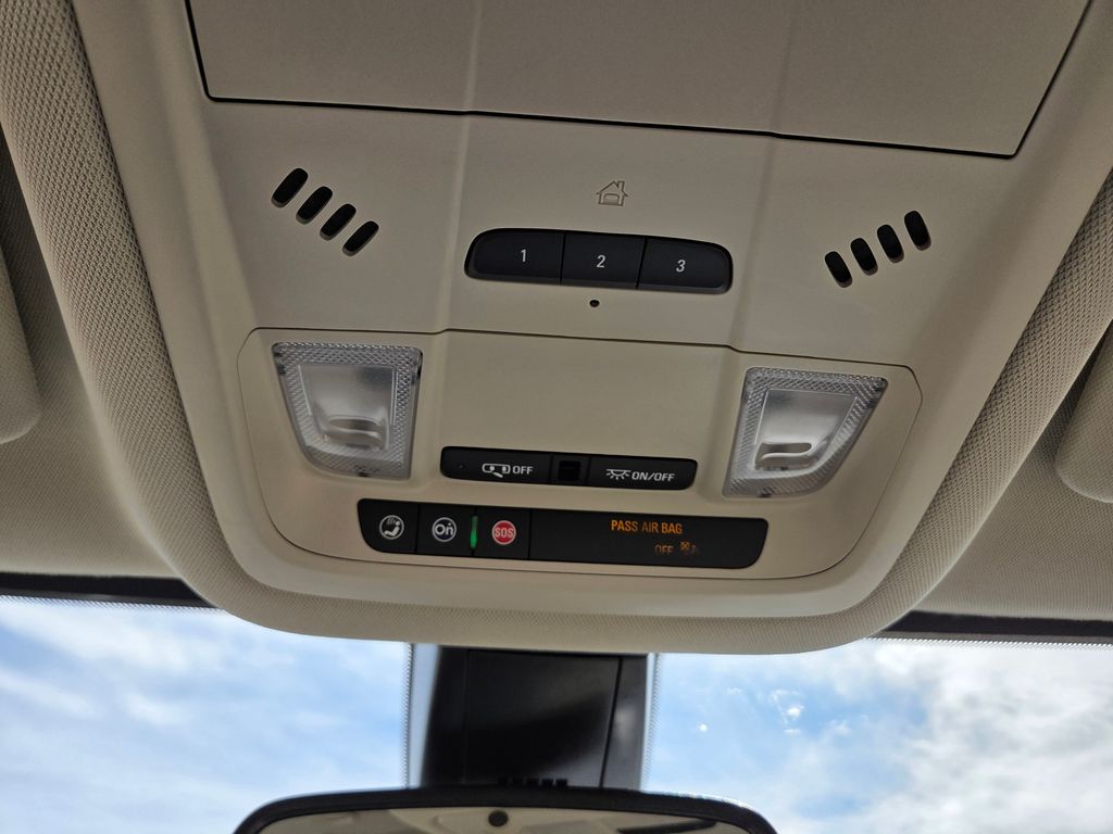 2023 GMC Acadia AWD Denali