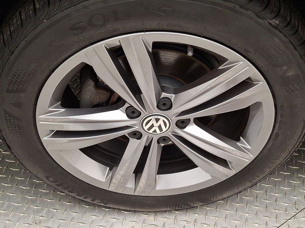 Thumbnail: 2020 Volkswagen Jetta - 8