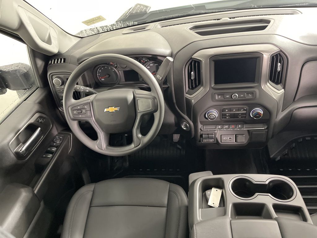 2025 Chevrolet Silverado 2500 Work Truck 5