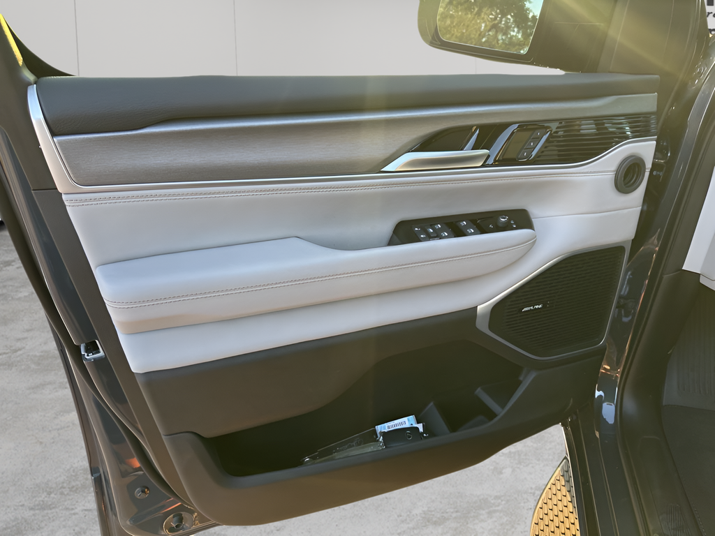 New Car 2025 Jeep Wagoneer  Base For Sale Under $70,000 In Austin, Texas