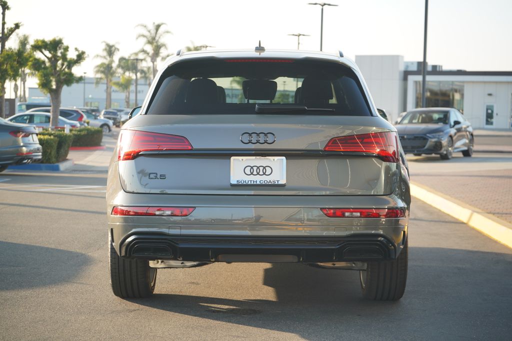 2025 Audi Q5  4