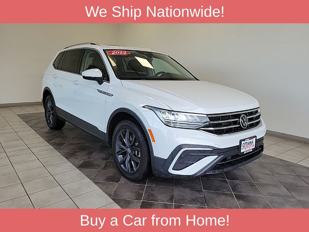 Oryx White Pearl 2022 Volkswagen Tiguan SUV / Crossover All-Wheel Drive 8-Speed Automatic
