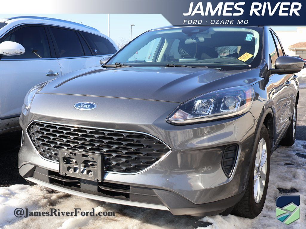 2021 Ford Escape SE FWD