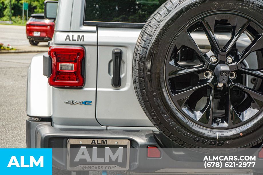 Used 2024 Silver Jeep Sahara 4xe image 13