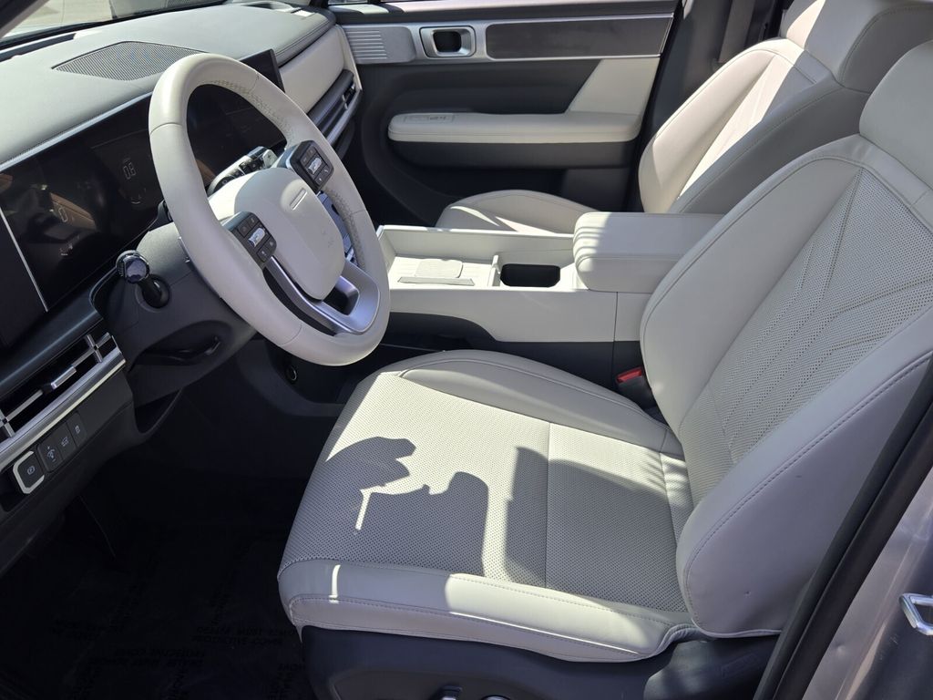 2025 Hyundai Santa Fe - $28,999